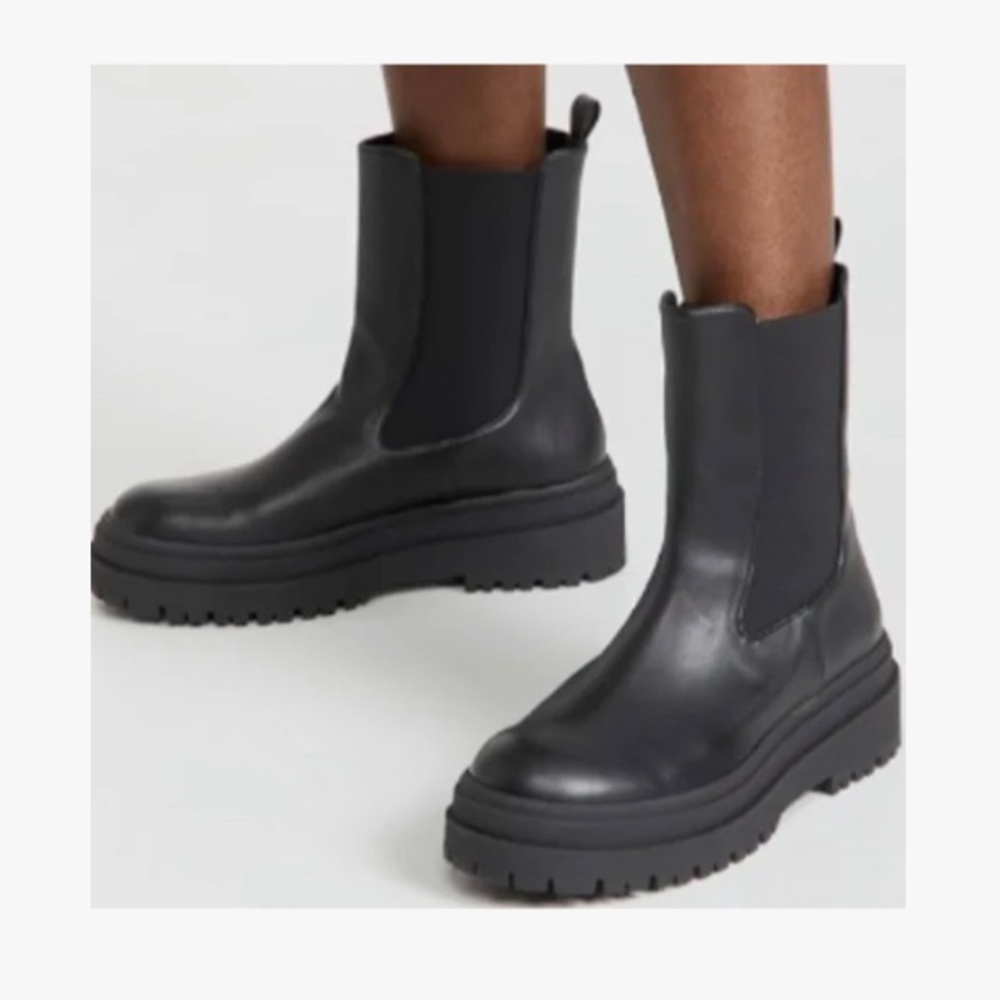 Good American Combat / Chelsea Boots in black, size 11, New in Box